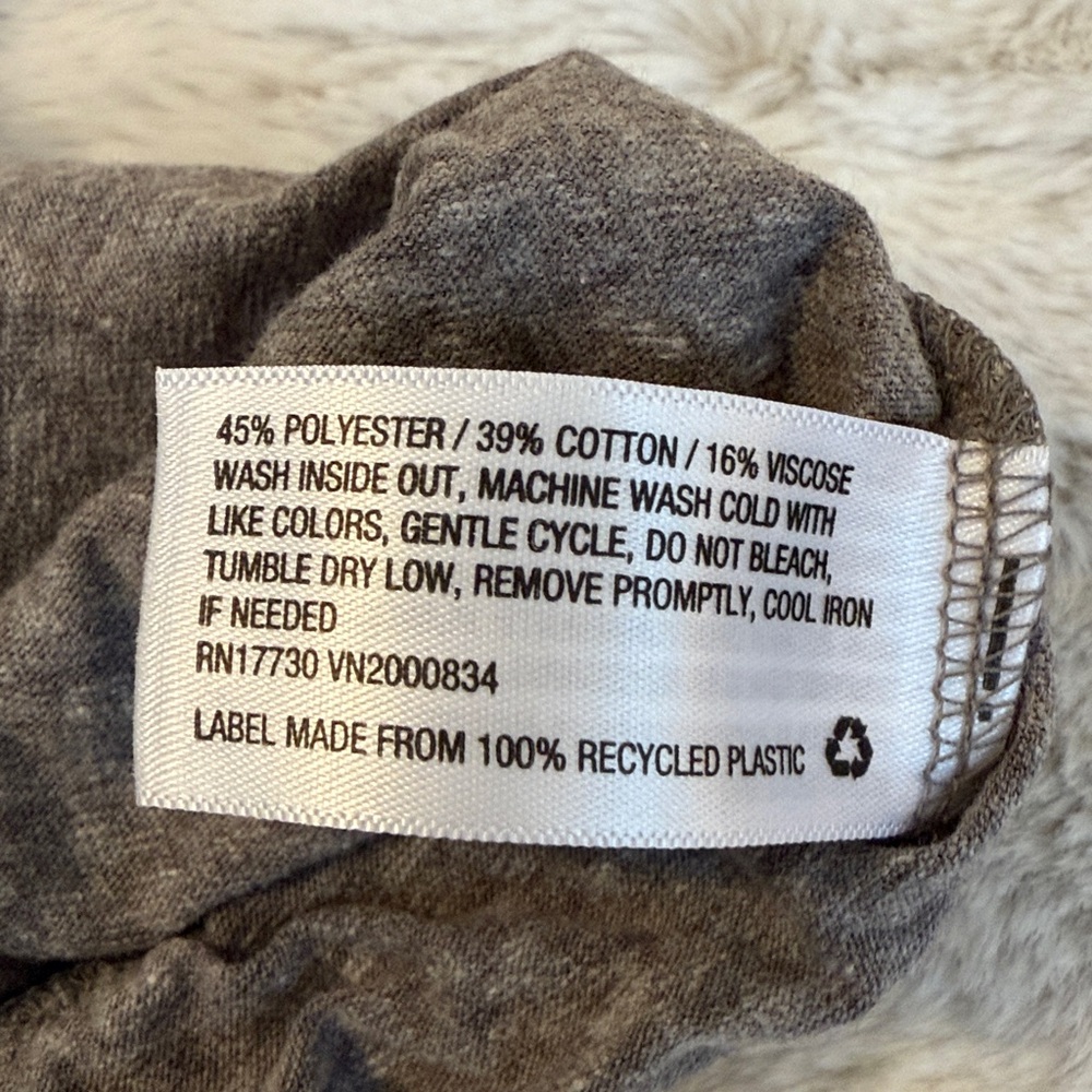 Universal Threads Gray Bodysuit T-Shirt - Picture 5 of 5